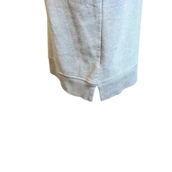 Gap Women's Large Gray Crewneck Sweatshirt Gold Glitter Gap Logo - Picture 4 of 7